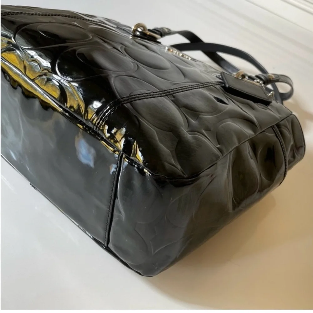 Coach Gallery Embossed Black Patent Leather Handbag/Tote  NWOT - Picture 5 of 11